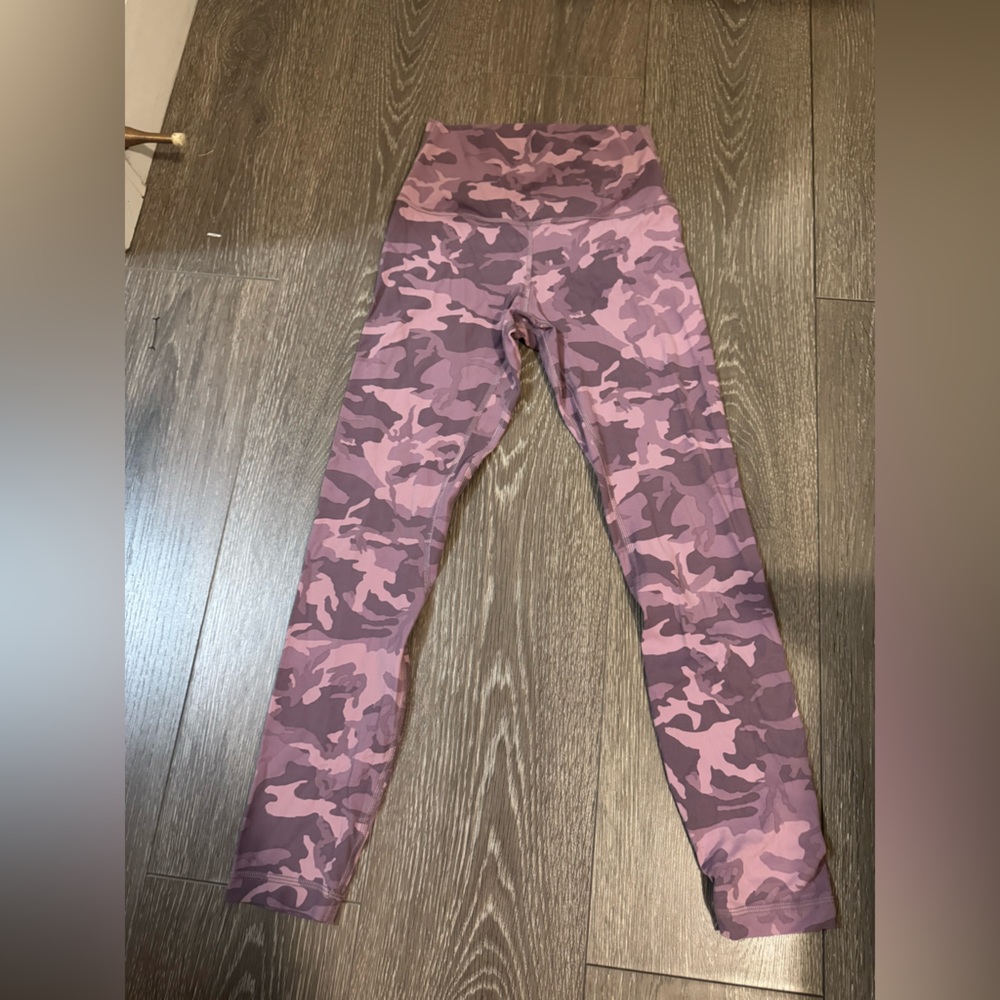 Camo align pants size 4